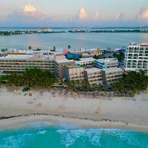 4* Szálloda Flamingo